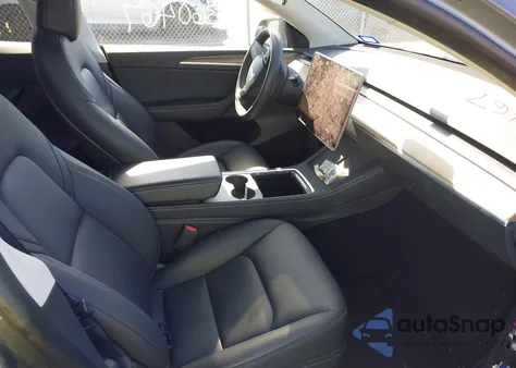 2023 Tesla Model Y Awd/Long Range Dual Motor All-Wheel Drive from USA, damaged, VIN 7SAYGDEE0PA034686